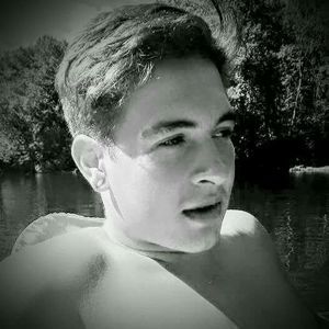 Meet your Posher, Cecelia